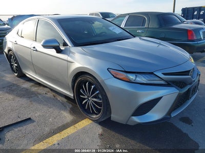 TOYOTA CAMRY 2019