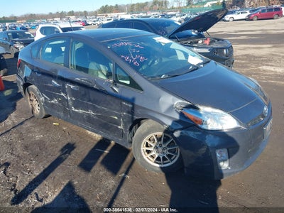 TOYOTA PRIUS 2010