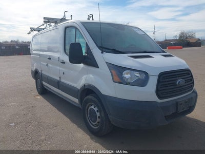 Ford Transit-150 2018