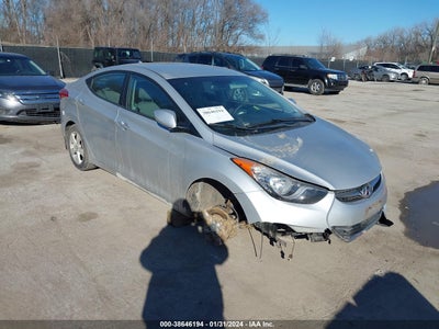HYUNDAI ELANTRA 2013