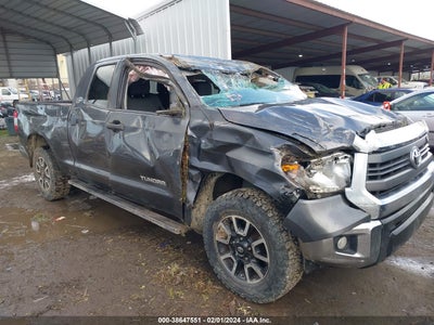Toyota Tundra 2015