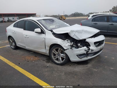 VOLVO S60 2015