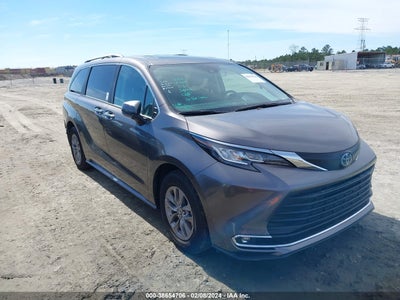 TOYOTA SIENNA 2023
