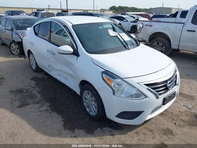 NISSAN VERSA 2016