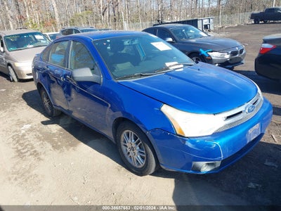 FORD FOCUS SE 2010