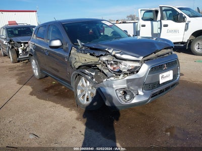 MITSUBISHI OUTLANDER SPORT 2014