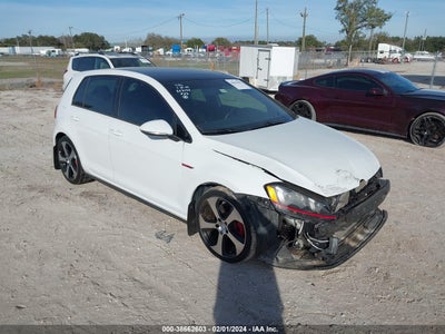 Volkswagen Golf 2015