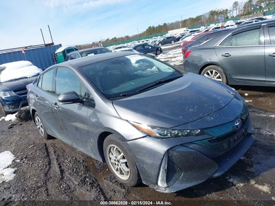 Toyota Prius prime 2018