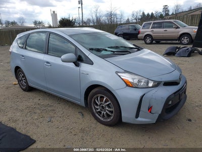 TOYOTA PRIUS V 2016