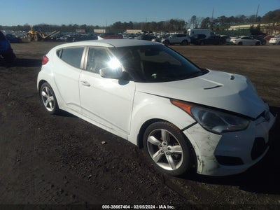 Hyundai Veloster 2013