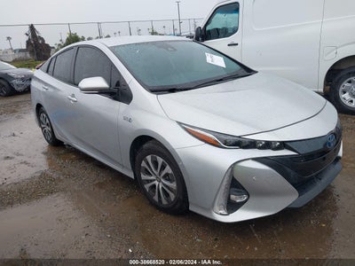 Toyota Prius prime 2021