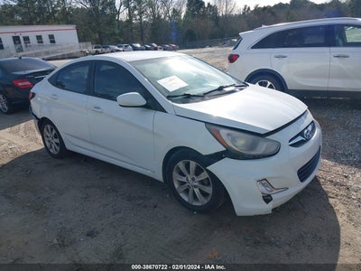 Hyundai Accent 2013