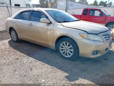 Toyota Camry 2011