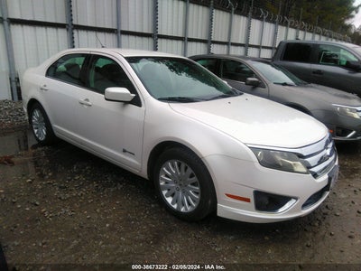 FORD FUSION HYBRID 2010
