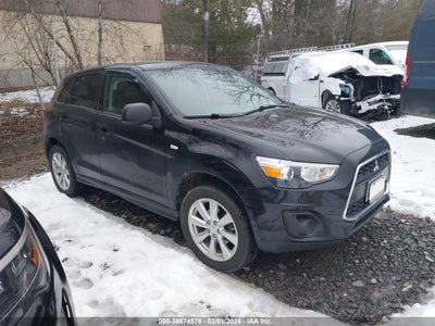 Mitsubishi Outlander sport 2015