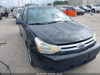 FORD FOCUS 2010