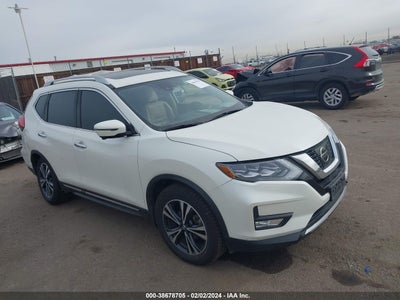 NISSAN ROGUE 2017