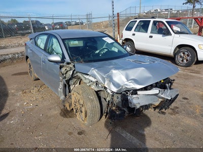 Nissan Altima 2023
