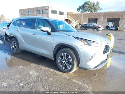 Toyota Highlander 2023
