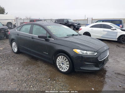 FORD FUSION HYBRID 2015