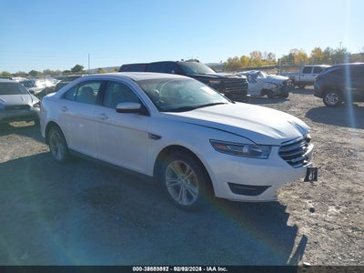 FORD TAURUS 2015