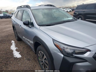 Subaru Outback 2024