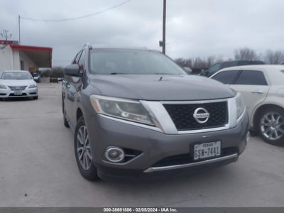 Nissan Pathfinder 2015