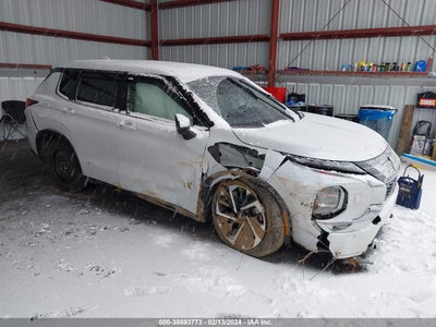 MITSUBISHI OUTLANDER 2023
