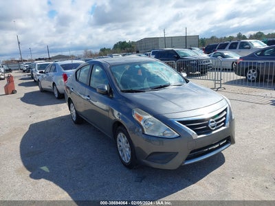 Nissan Versa 2016