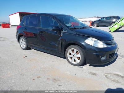 NISSAN VERSA 2010