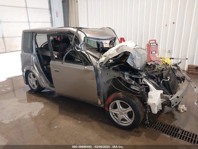 SCION XB 2005