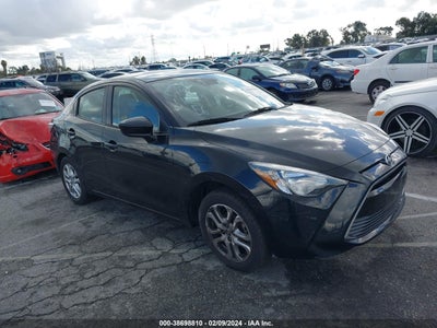 Scion Ia 2016