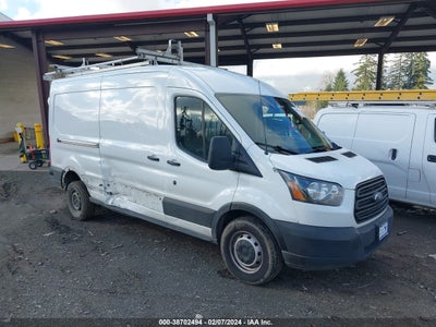 Ford Transit-250 2019