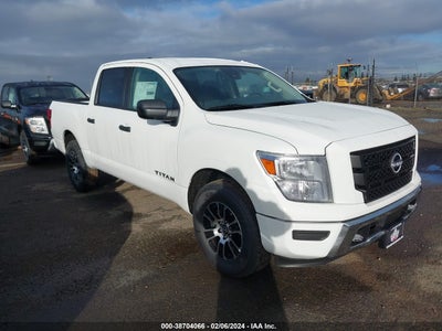 Nissan Titan 2024