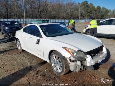 Infiniti G37 2011
