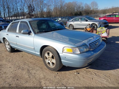 Ford Crown victoria 2011