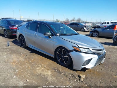 Toyota Camry 2018