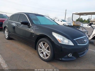 Infiniti Q40 2015