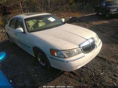 Lincoln Town car 2002