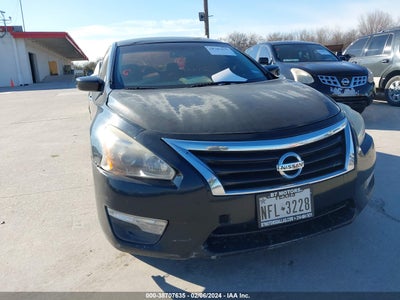 Nissan Altima 2014