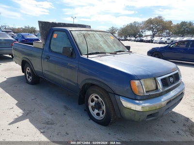 Nissan Frontier 2000