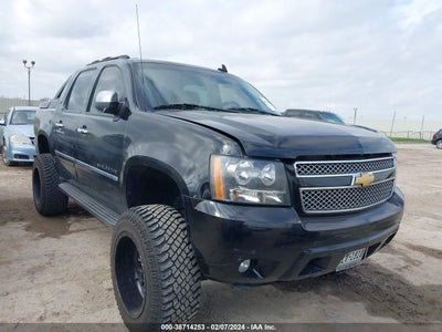 Chevrolet Avalanche 2013