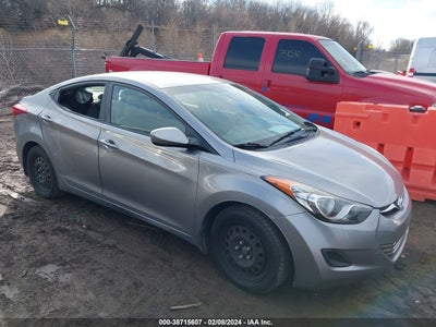 Hyundai Elantra 2012