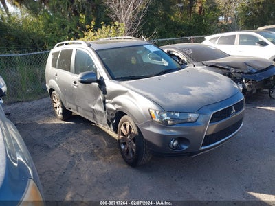 Mitsubishi Outlander 2011