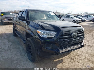 TOYOTA TACOMA 2018