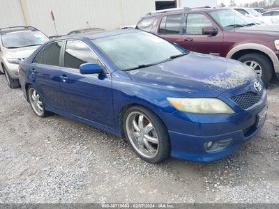 Toyota Camry 2011