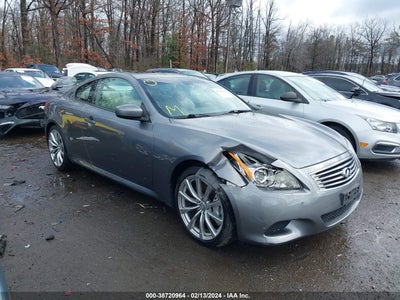 Infiniti G37 2010