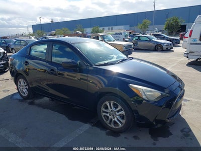 Scion Ia 2016