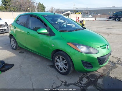 Mazda 2 2011