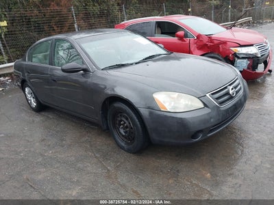 Nissan Altima 2004